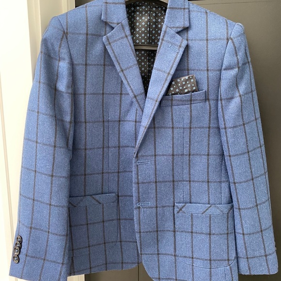 Boys sport jacket - Picture 1 of 3